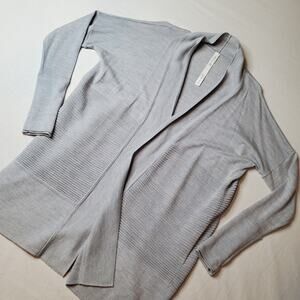 Lululemon Women's Size 6 Blissful Zen Sweater Cardigan Gray